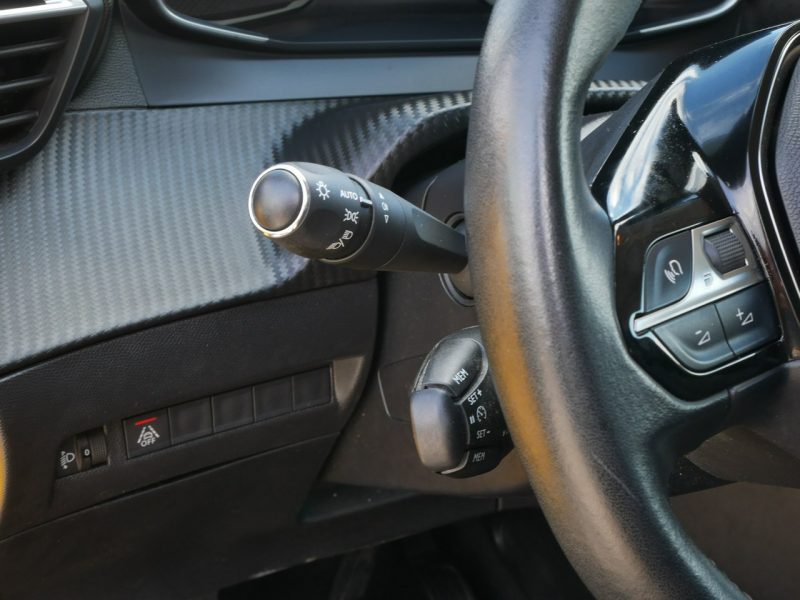 Peugeot 208 1.2 PT 100KM [Eu6] -Klimatr -Bardzo zadbany -Zobacz II (2019 -)