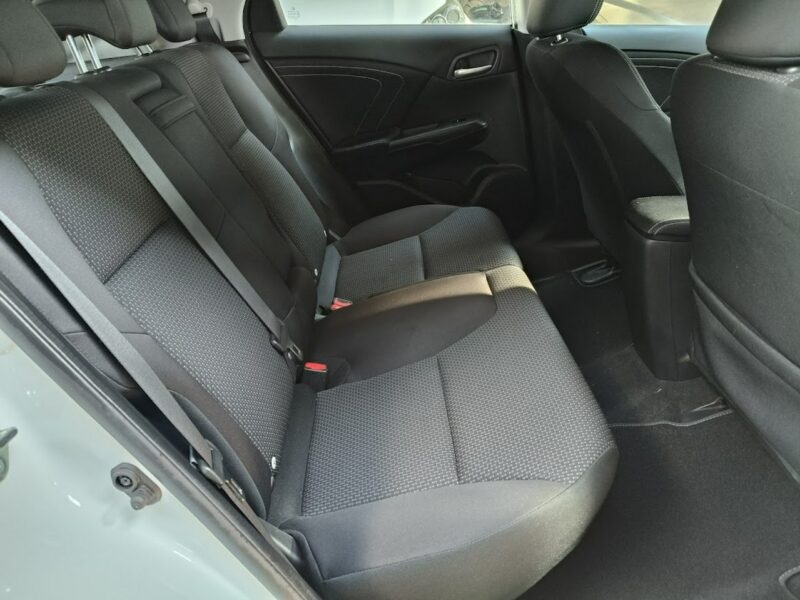 Honda Civic 1.8 142KM MartwePole, Navi,Kamera,ASyst.Pasa,Rozp. Znaków,GrzaneFotele IX (2011-)