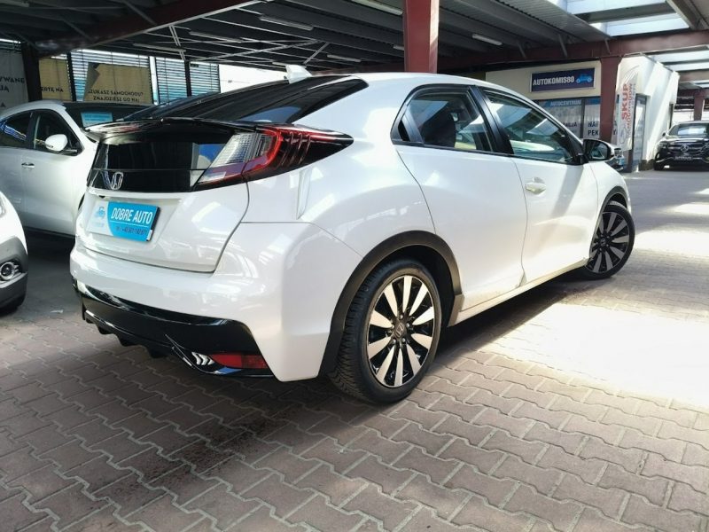 Honda Civic 1.8 142KM MartwePole, Navi,Kamera,ASyst.Pasa,Rozp. Znaków,GrzaneFotele IX (2011-)