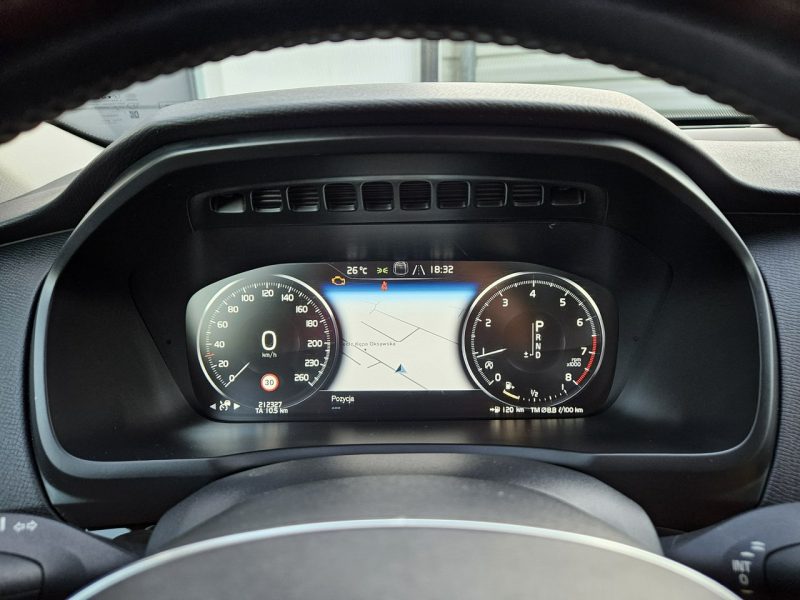 Volvo XC 90 2.0 320KM zarejestrowany BEZWYPADEK zadbany BDB STAN 7 osób LEDy II (2014-)