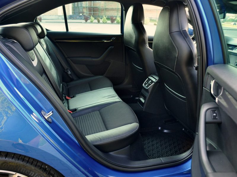 Škoda Octavia 2.0TDI(184KM)*VRS*Bi-Xenon*Led*Navi*Skóry*Asys.Pasa*I Wł*F1*Alu18"ASO III (2013-)