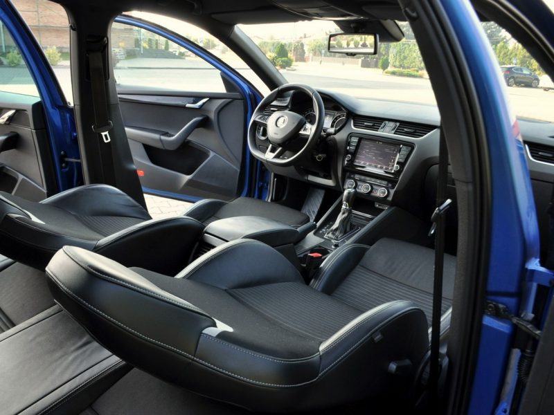 Škoda Octavia 2.0TDI(184KM)*VRS*Bi-Xenon*Led*Navi*Skóry*Asys.Pasa*I Wł*F1*Alu18"ASO III (2013-)