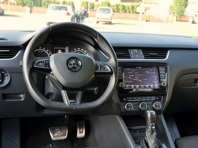 Škoda Octavia 2.0TDI(184KM)*VRS*Bi-Xenon*Led*Navi*Skóry*Asys.Pasa*I Wł*F1*Alu18"ASO III (2013-)