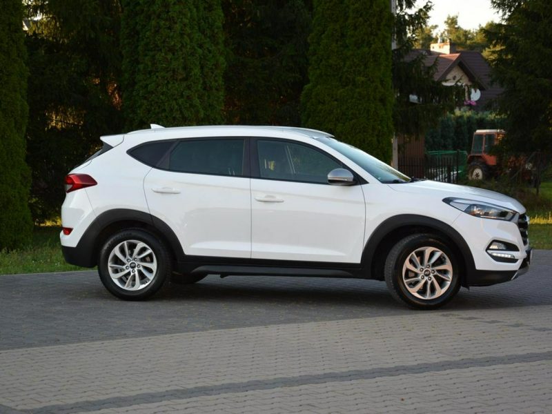 Hyundai Tucson Ledy Duża Navi Kamera Asystent Pasa Grz. Kierownica Parktronic Aso III (2015-2020)