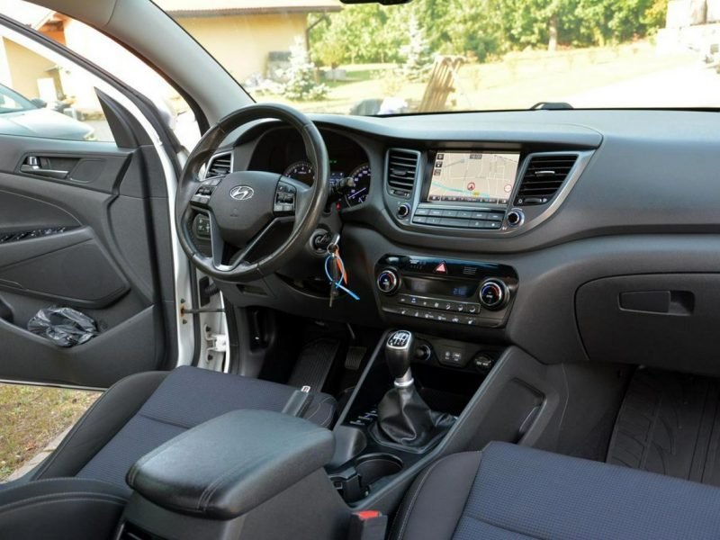 Hyundai Tucson Ledy Duża Navi Kamera Asystent Pasa Grz. Kierownica Parktronic Aso III (2015-2020)