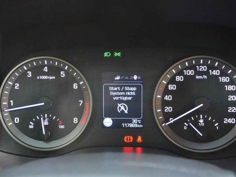 Hyundai Tucson Ledy Duża Navi Kamera Asystent Pasa Grz. Kierownica Parktronic Aso III (2015-2020)
