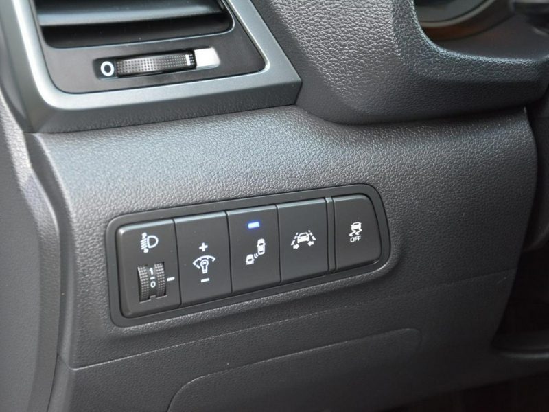 Hyundai Tucson Ledy Duża Navi Kamera Asystent Pasa Grz. Kierownica Parktronic Aso III (2015-2020)