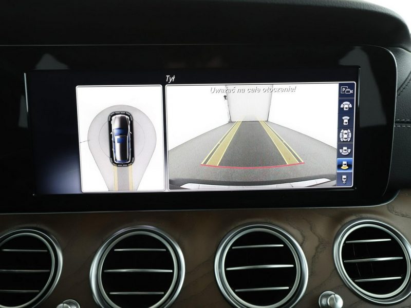 Mercedes E 220 FV23% 4X4 Automat Navi Klimatyzacja Podgrzewane fotele Bluetooth W213 (2016-)