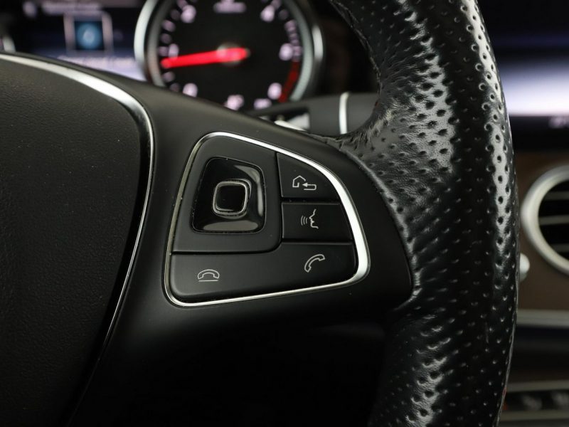Mercedes E 220 FV23% 4X4 Automat Navi Klimatyzacja Podgrzewane fotele Bluetooth W213 (2016-)