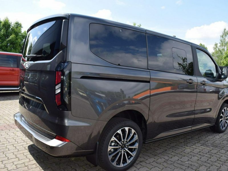 Ford Tourneo Custom 4x4 L2 Titanium X Kamera 360 Elektr. Drzwi Niska Cena 3432 zł