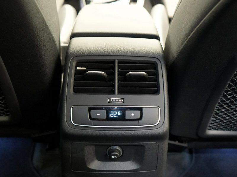 Audi A4 40 TDI Quattro S-Line Virtual LED Kamera Hak Pakiet Czerń ACC B9 (2015-)