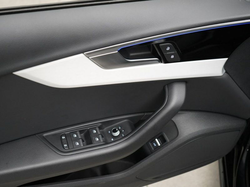 Audi A4 40 TDI Quattro S-Line Virtual LED Kamera Hak Pakiet Czerń ACC B9 (2015-)