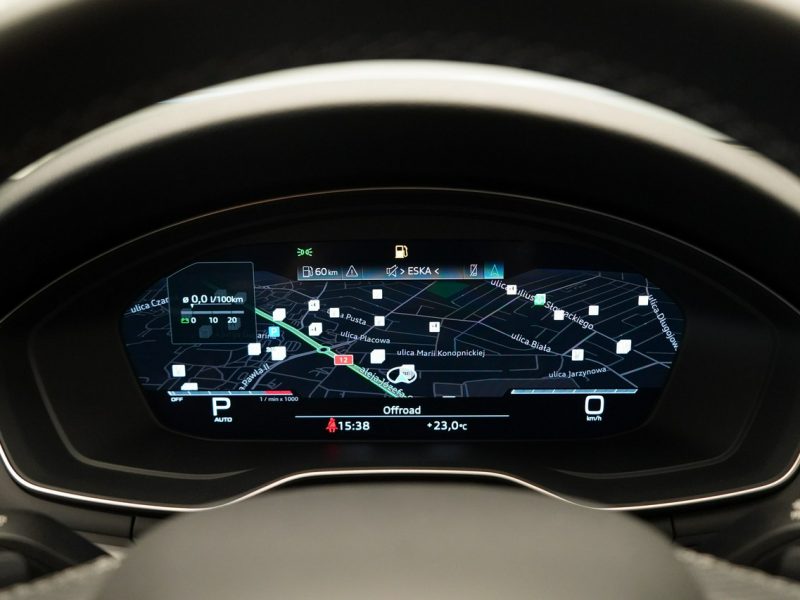 Audi A4 40 TDI Quattro S-Line Virtual LED Kamera Hak Pakiet Czerń ACC B9 (2015-)