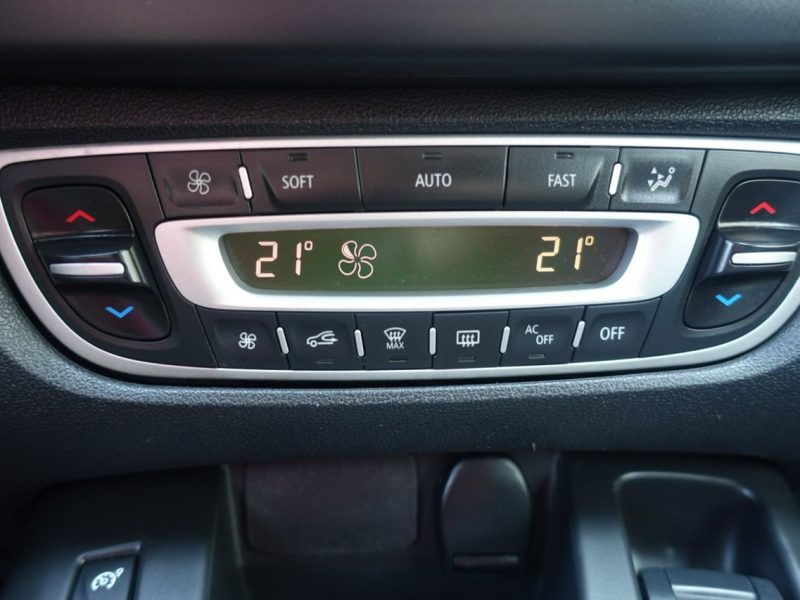 Renault Scenic * Oferta Prywatna* Automat * Regularnie Serwisowany * 1.5DCI 110KM * III (2009-2016)