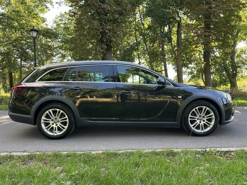 Opel Insignia Country Tourer 2.0 CDTI 163KM Navi Alu18'' Skóra Xenon El. KL 4x4 FULL A (2008-2017)