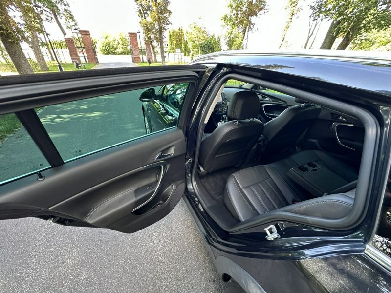 Opel Insignia Country Tourer 2.0 CDTI 163KM Navi Alu18'' Skóra Xenon El. KL 4x4 FULL A (2008-2017)