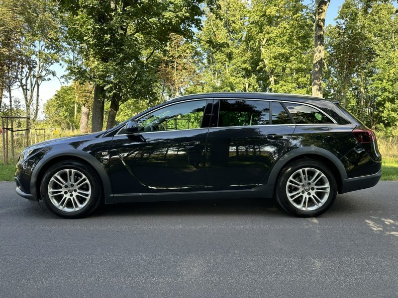 Opel Insignia Country Tourer 2.0 CDTI 163KM Navi Alu18'' Skóra Xenon El. KL 4x4 FULL A (2008-2017)