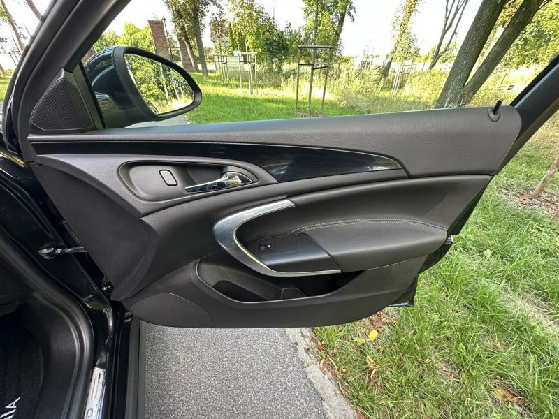 Opel Insignia Country Tourer 2.0 CDTI 163KM Navi Alu18'' Skóra Xenon El. KL 4x4 FULL A (2008-2017)