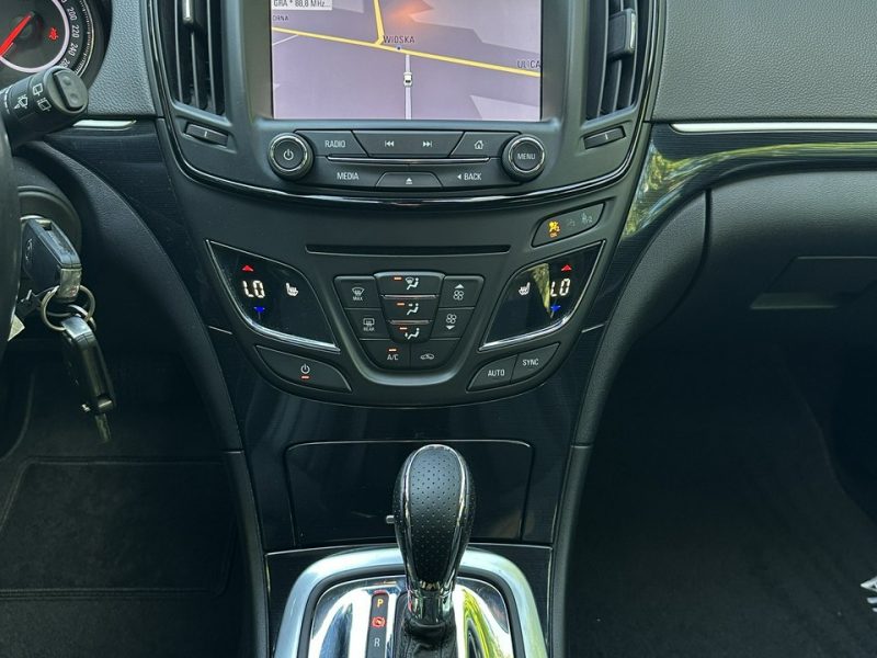 Opel Insignia Country Tourer 2.0 CDTI 163KM Navi Alu18'' Skóra Xenon El. KL 4x4 FULL A (2008-2017)