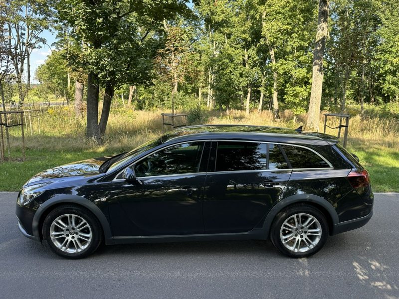 Opel Insignia Country Tourer 2.0 CDTI 163KM Navi Alu18'' Skóra Xenon El. KL 4x4 FULL A (2008-2017)