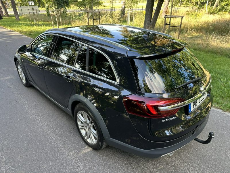 Opel Insignia Country Tourer 2.0 CDTI 163KM Navi Alu18'' Skóra Xenon El. KL 4x4 FULL A (2008-2017)