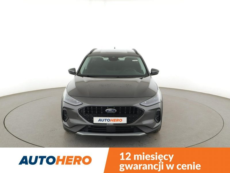 Ford Focus automat mHEV full LED virtual cocpit navi klima auto Mk4 (2018-)