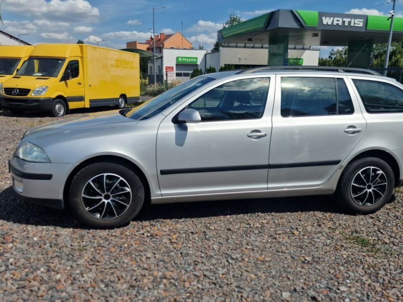Škoda Octavia (Nr. 135 ) Octavia II 1.6 Benzyna, Klima, parktronik II (2004-2013)