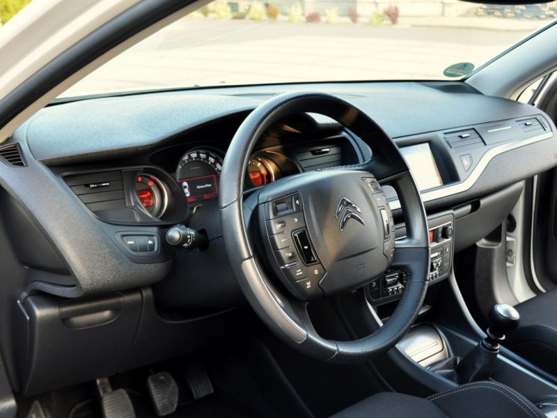Citroen C5 2.0HDI(163KM)*Lift*Led*Duża Navi*Welur*Reling*2xParktronik*Alu17"ASO III (2008-)