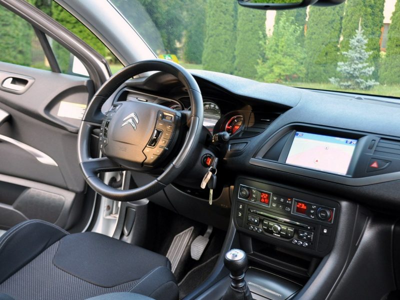 Citroen C5 2.0HDI(163KM)*Lift*Led*Duża Navi*Welur*Reling*2xParktronik*Alu17"ASO III (2008-)