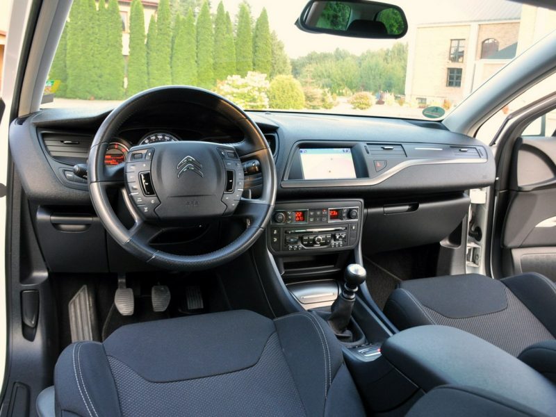 Citroen C5 2.0HDI(163KM)*Lift*Led*Duża Navi*Welur*Reling*2xParktronik*Alu17"ASO III (2008-)