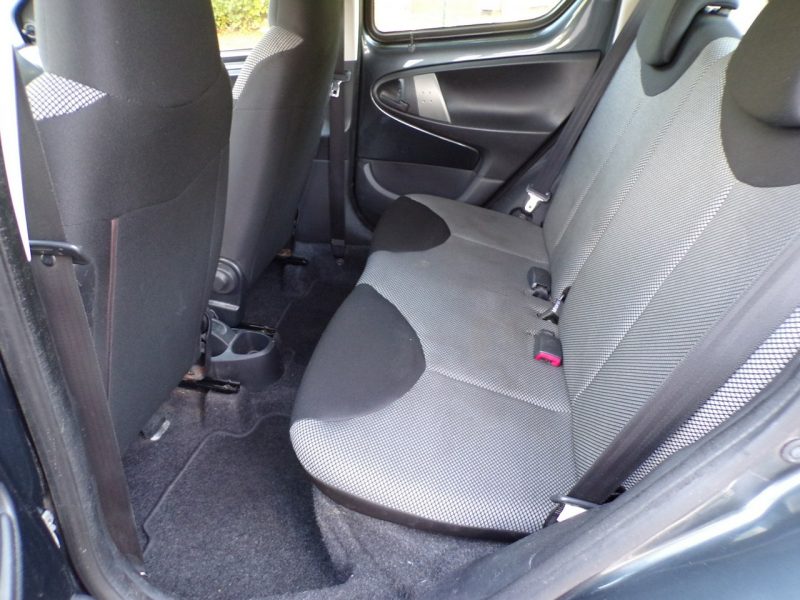 Toyota Aygo Navigacja /LED/Klima /1,0 /2014r /I Właść I (2005-2014)