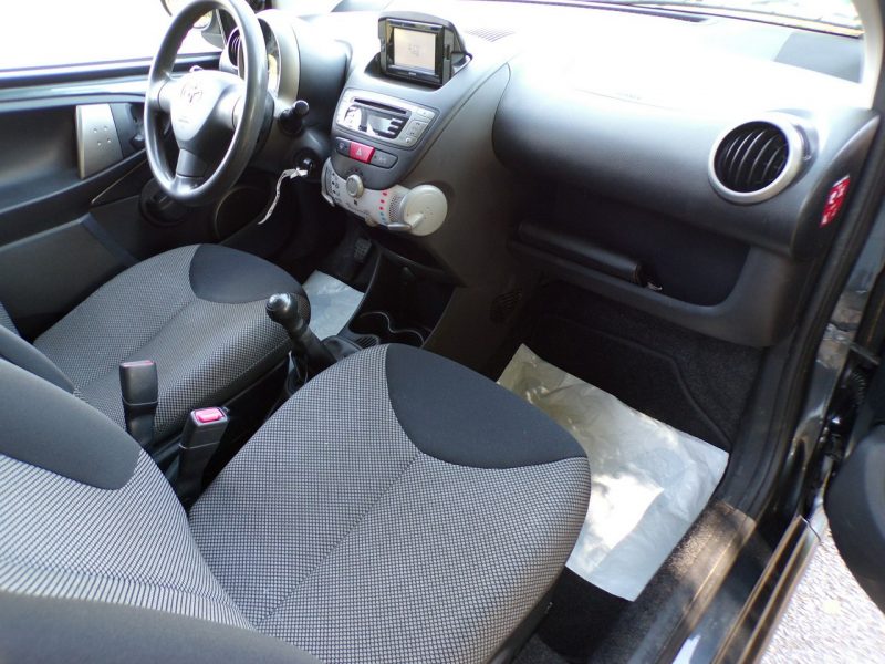 Toyota Aygo Navigacja /LED/Klima /1,0 /2014r /I Właść I (2005-2014)