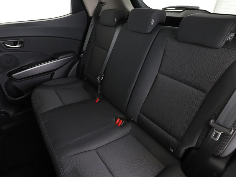 SsangYong Tivoli Historia serwisowa Klimatyzacja Czujniki parkowania El. szyby Bluetoot