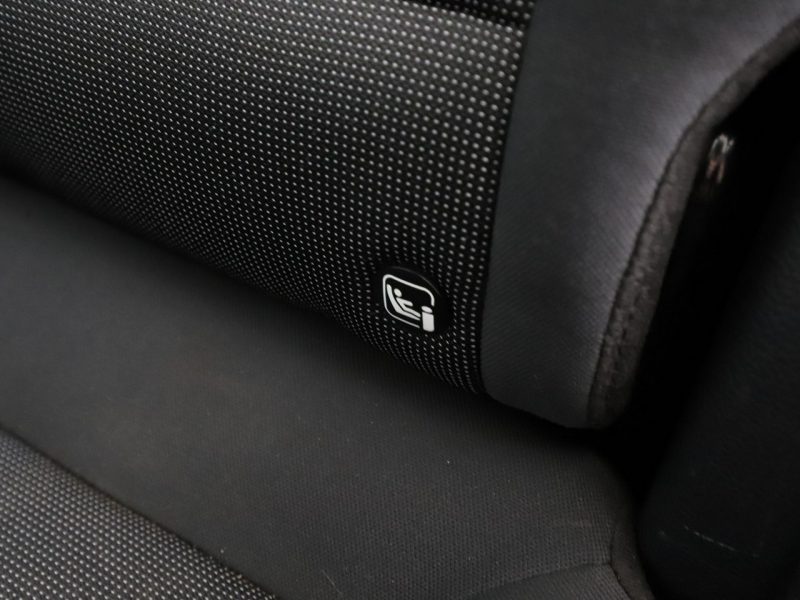 SsangYong Tivoli Historia serwisowa Klimatyzacja Czujniki parkowania El. szyby Bluetoot