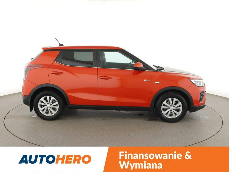 SsangYong Tivoli Historia serwisowa Klimatyzacja Czujniki parkowania El. szyby Bluetoot