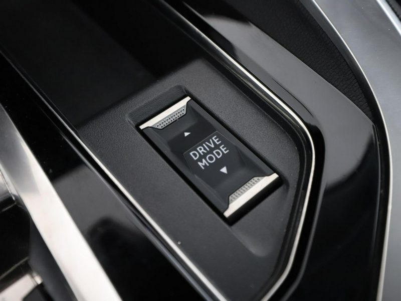 Peugeot 3008 FV23% Niski przebieg Historia serwisowa Plug-In Hybrid Navi Kamera II (2016-)
