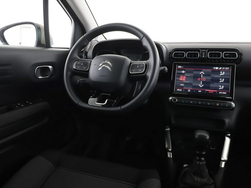 Citroen C3 Aircross PDC hak klima auto tempomat navi bluetooth