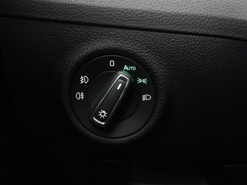 Škoda Superb Plug-in Hybrid Ambition automat navi grzane fotele climatronic PDC tem III (2015-2023)