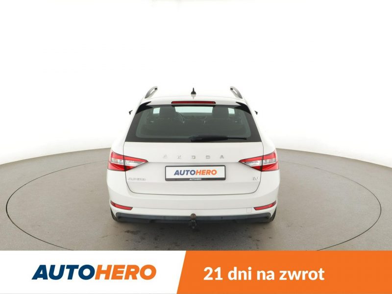 Škoda Superb Plug-in Hybrid Ambition automat navi grzane fotele climatronic PDC tem III (2015-2023)