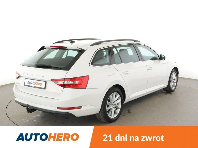 Škoda Superb Plug-in Hybrid Ambition automat navi grzane fotele climatronic PDC tem III (2015-2023)