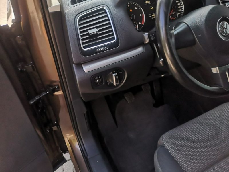 Volkswagen Sharan 2.0TDI 140KM Klimatronic Tempomat Parktonic Navi 7 osób Gwarancja II (2010-)