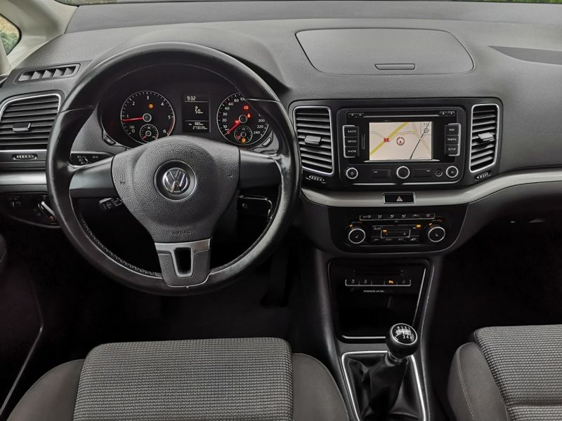Volkswagen Sharan 2.0TDI 140KM Klimatronic Tempomat Parktonic Navi 7 osób Gwarancja II (2010-)