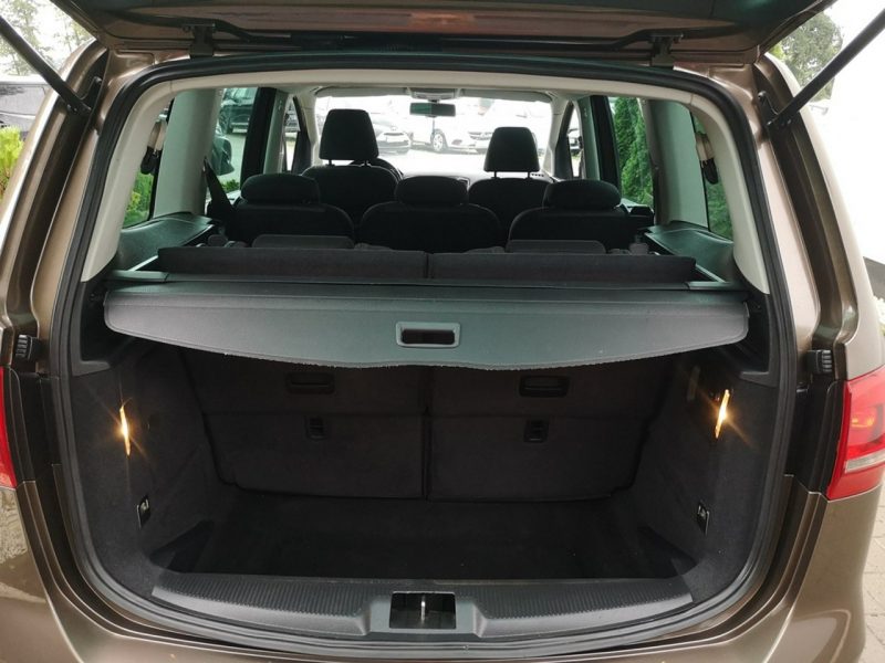 Volkswagen Sharan 2.0TDI 140KM Klimatronic Tempomat Parktonic Navi 7 osób Gwarancja II (2010-)