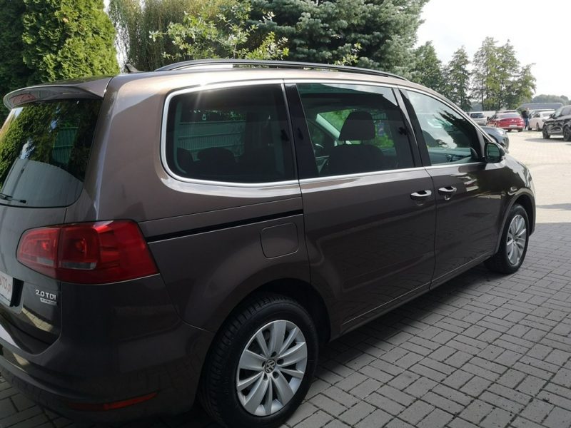 Volkswagen Sharan 2.0TDI 140KM Klimatronic Tempomat Parktonic Navi 7 osób Gwarancja II (2010-)