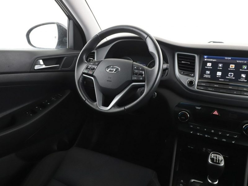 Hyundai Tucson grzane fotele navi kamera hak tempomat III (2015-2020)