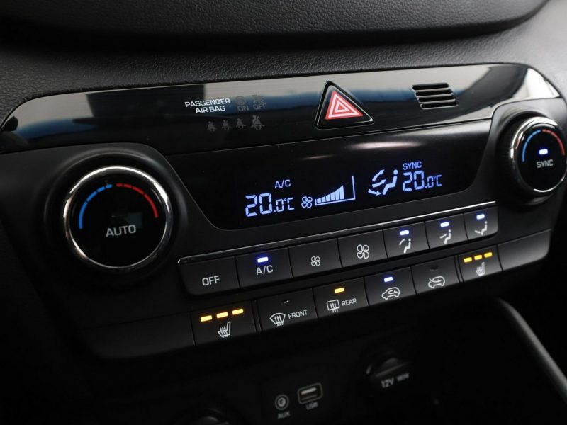 Hyundai Tucson grzane fotele navi kamera hak tempomat III (2015-2020)