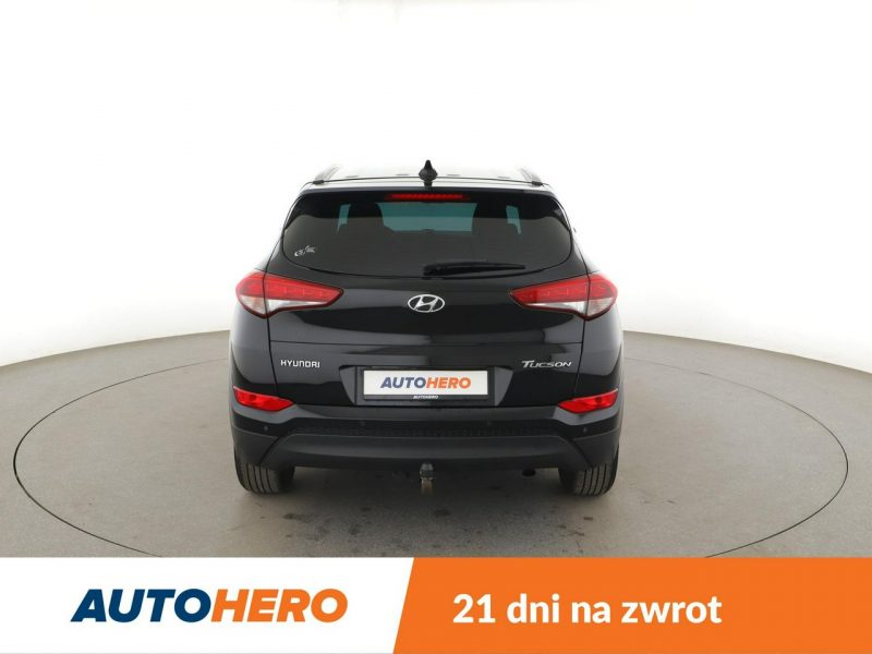Hyundai Tucson grzane fotele navi kamera hak tempomat III (2015-2020)