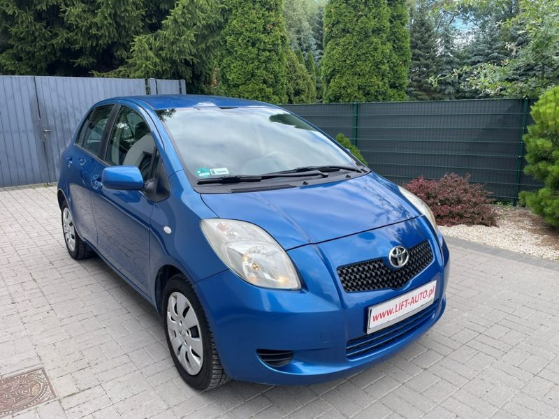 Toyota Yaris 1.0 Benzyna 69KM Klimatyzacja Elektryka Isofix Sprawadzony II (2005-2011)