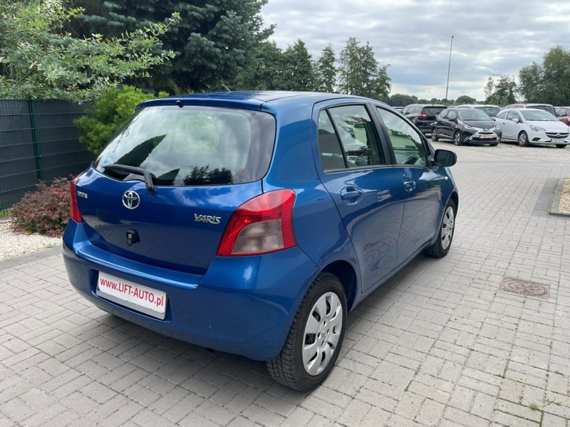 Toyota Yaris 1.0 Benzyna 69KM Klimatyzacja Elektryka Isofix Sprawadzony II (2005-2011)