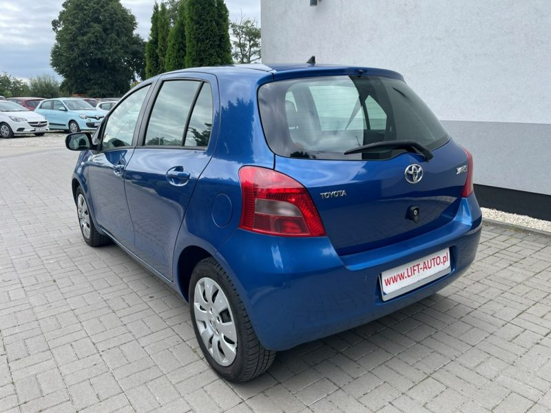 Toyota Yaris 1.0 Benzyna 69KM Klimatyzacja Elektryka Isofix Sprawadzony II (2005-2011)